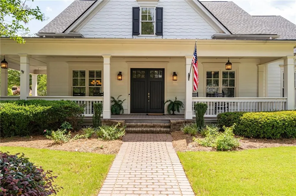 300 Horseshoe Bend Statham, GA 30666