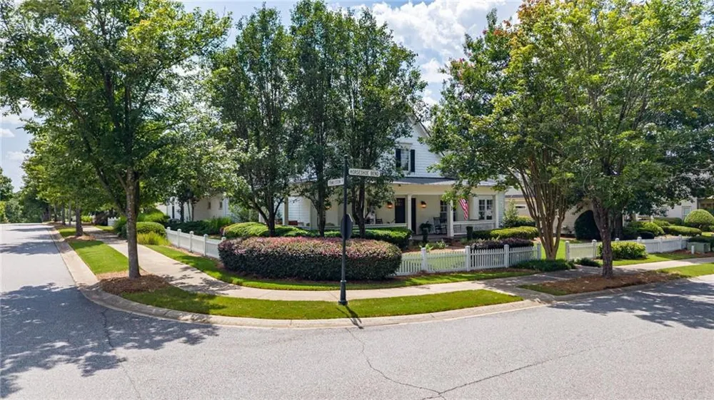 300 Horseshoe Bend Statham, GA 30666