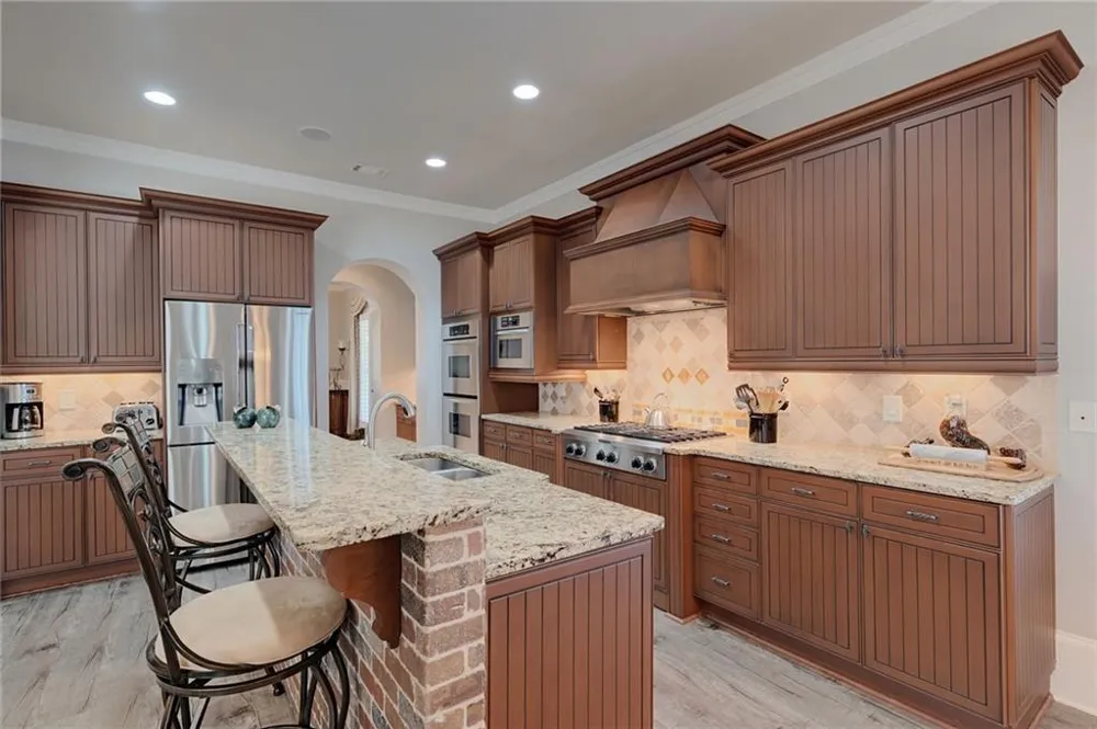 300 Horseshoe Bend Statham, GA 30666