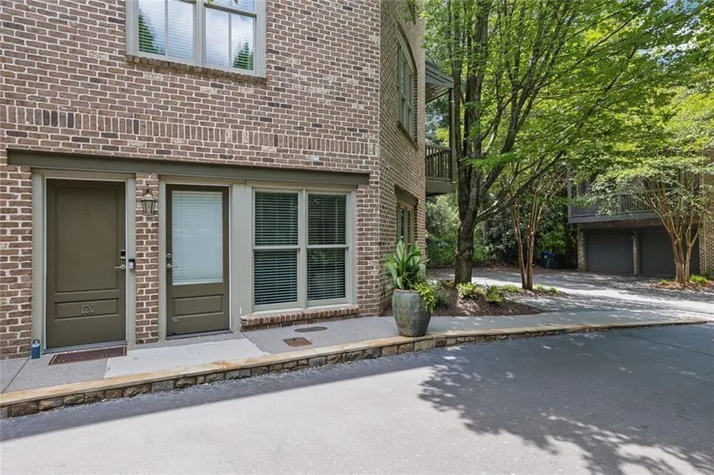 120 Green Oak Drive #Unit #3 Roswell, GA 30075