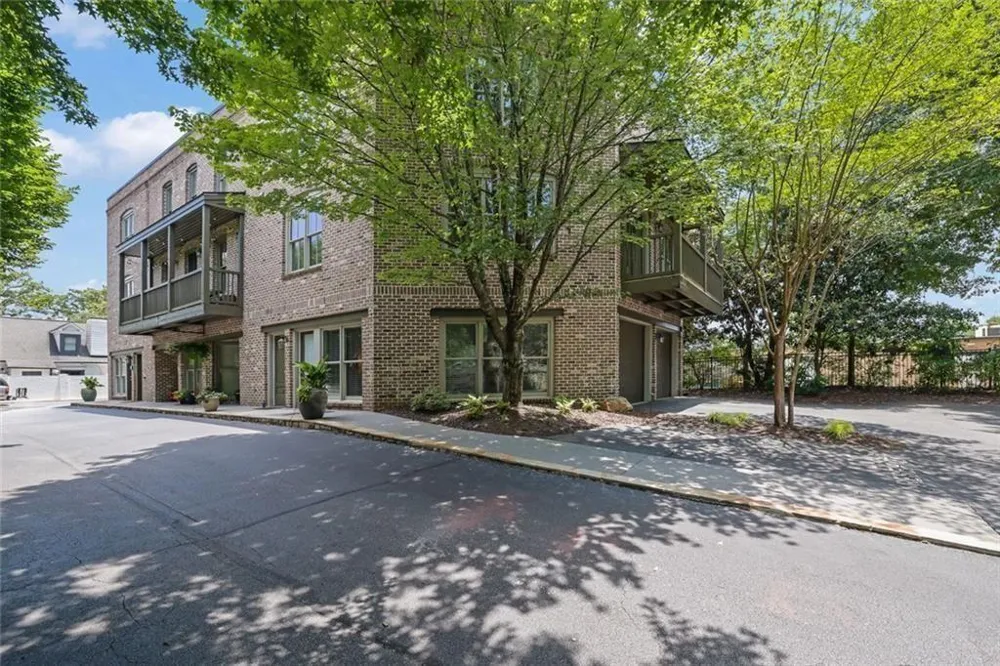 120 Green Oak Drive #Unit #3 Roswell, GA 30075