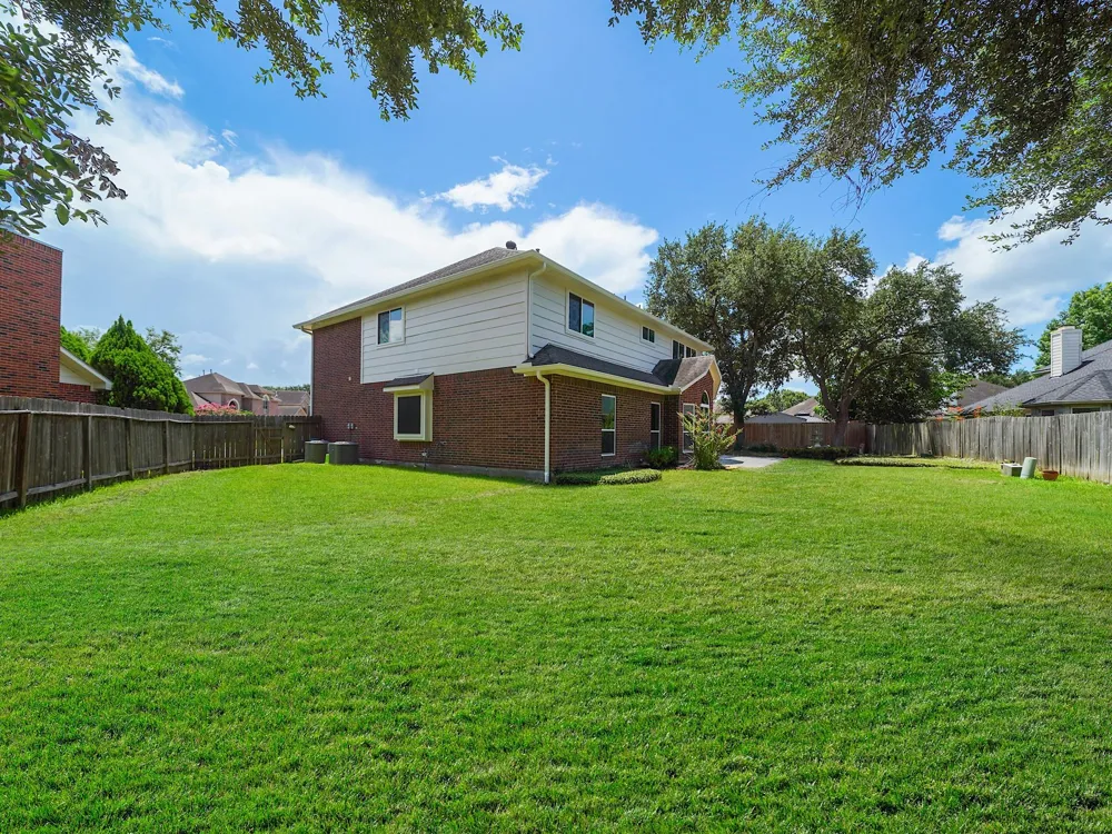 506 Marathon Place Stafford, TX 77477