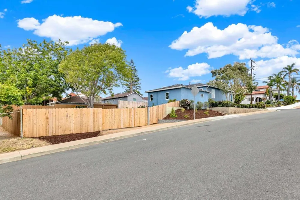 1050 Concord st Point Loma, CA 92106