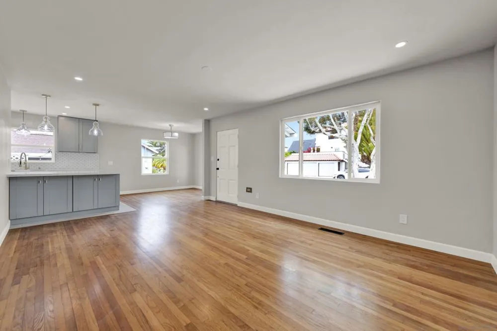 1050 Concord st Point Loma, CA 92106