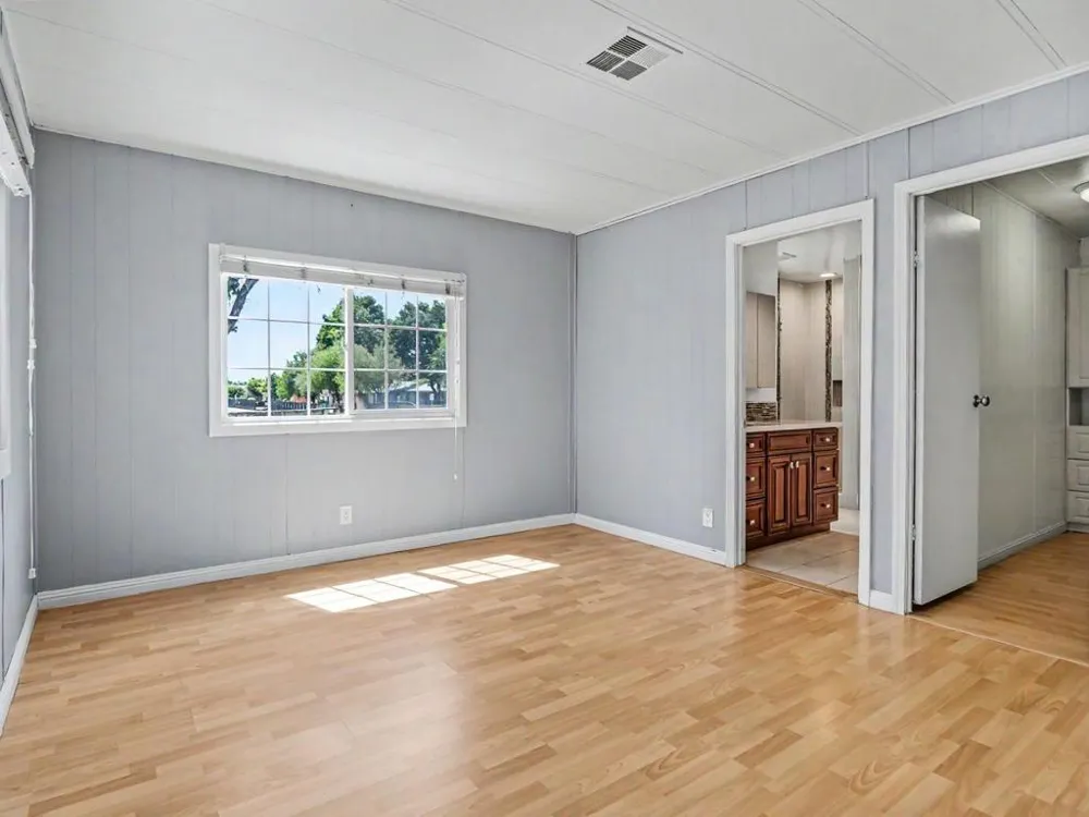 2901 Moss Hollow Drive #2901 San Jose, CA 95121