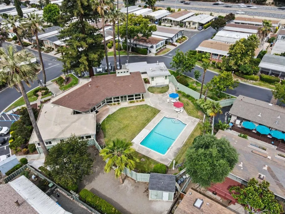 2901 Moss Hollow Drive #2901 San Jose, CA 95121