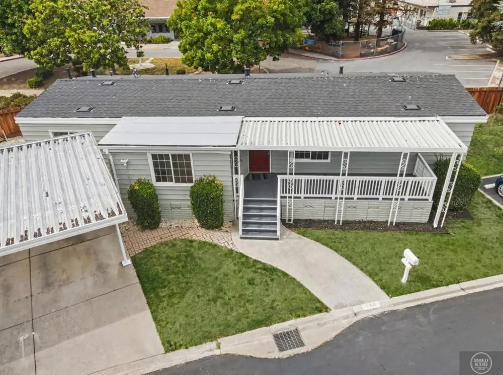 2901 Moss Hollow Drive #2901 San Jose, CA 95121