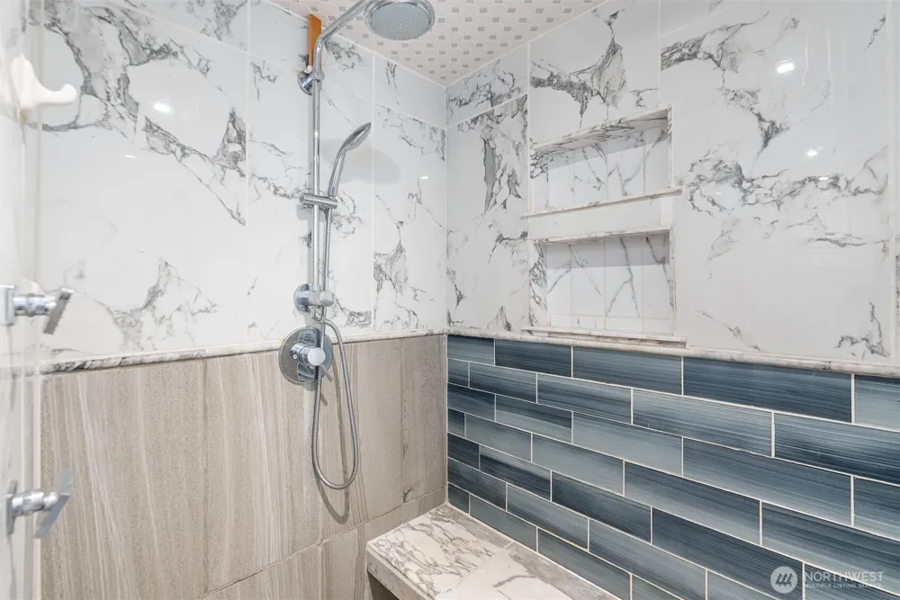 4821 S Brandon Street Seattle, WA 98118
