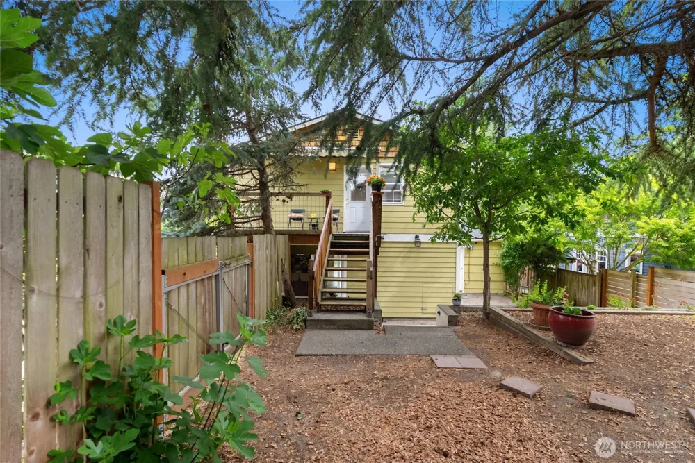 4821 S Brandon Street Seattle, WA 98118