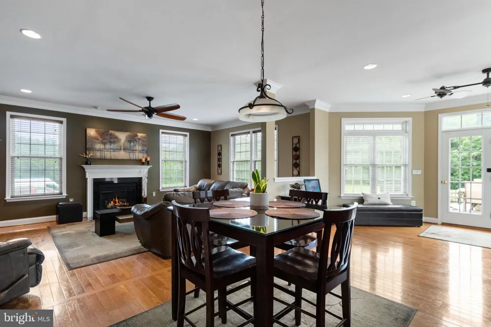 20 GIBSON DRIVE Fredericksburg, VA 22406