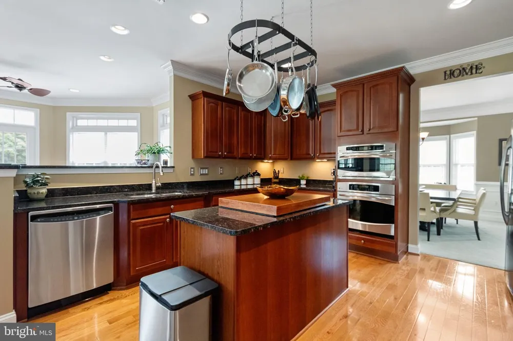20 GIBSON DRIVE Fredericksburg, VA 22406