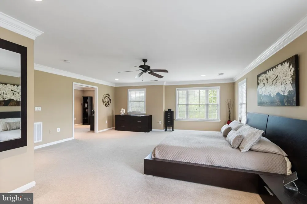 20 GIBSON DRIVE Fredericksburg, VA 22406