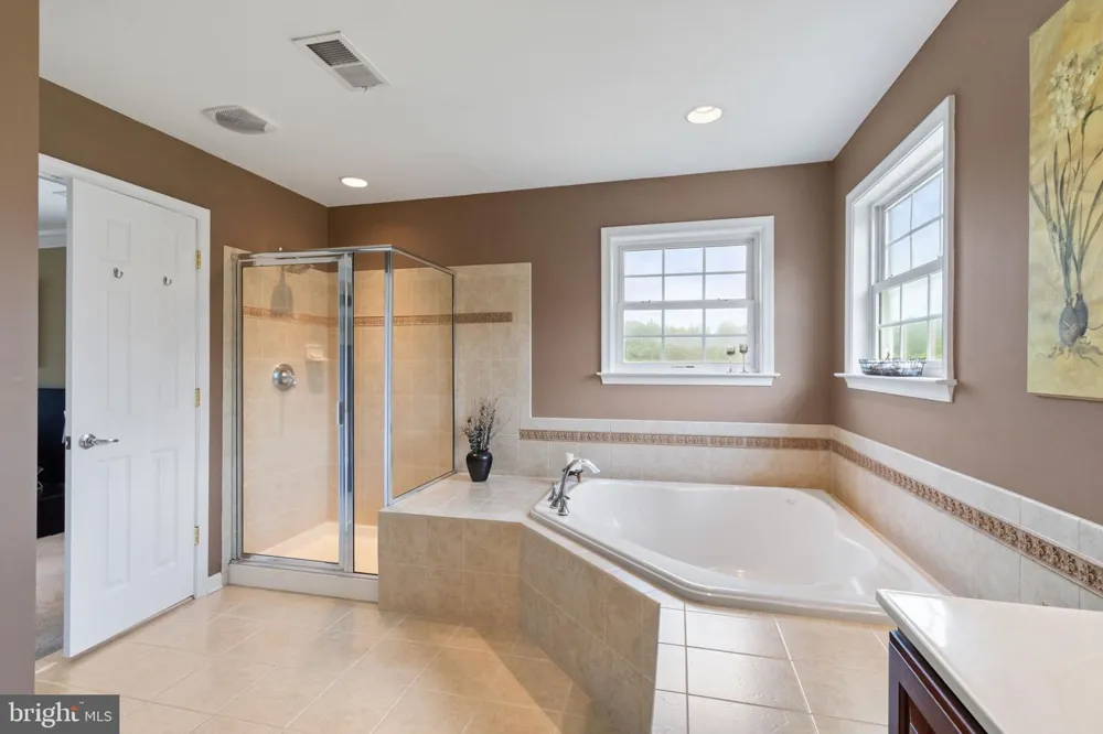 20 GIBSON DRIVE Fredericksburg, VA 22406