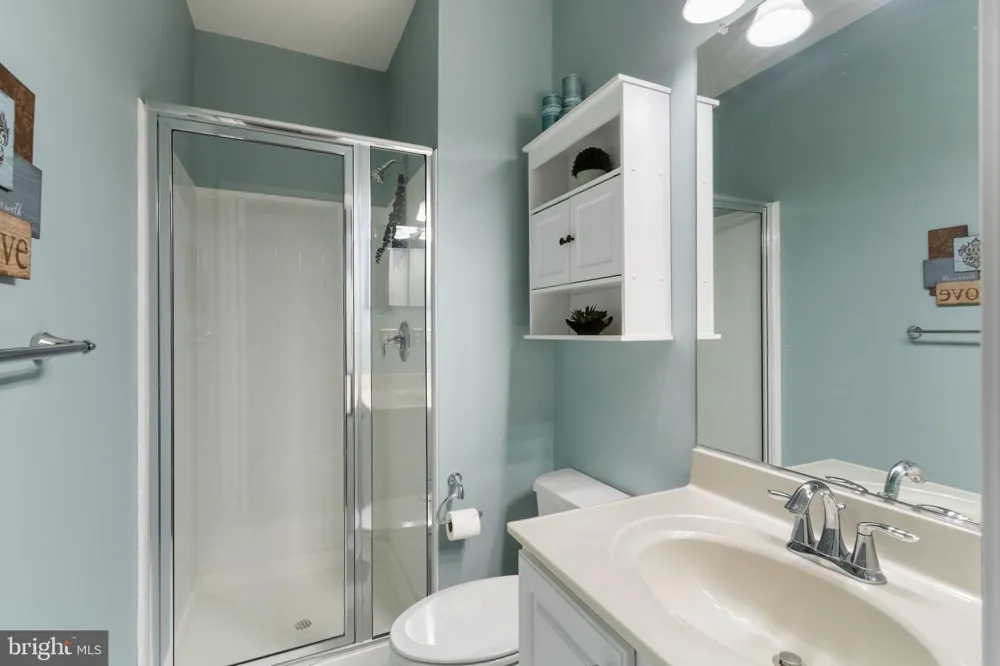 20 GIBSON DRIVE Fredericksburg, VA 22406