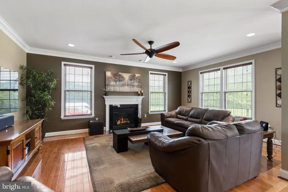 20 GIBSON DRIVE Fredericksburg, VA 22406