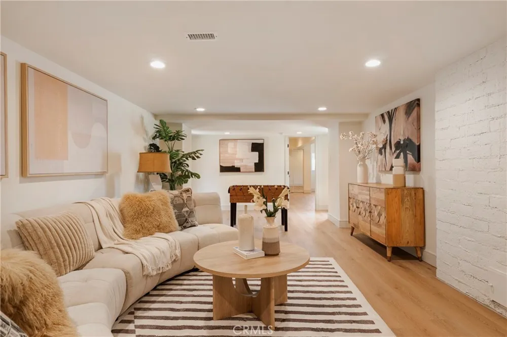 2222 S Westboro Avenue Alhambra, CA 91803