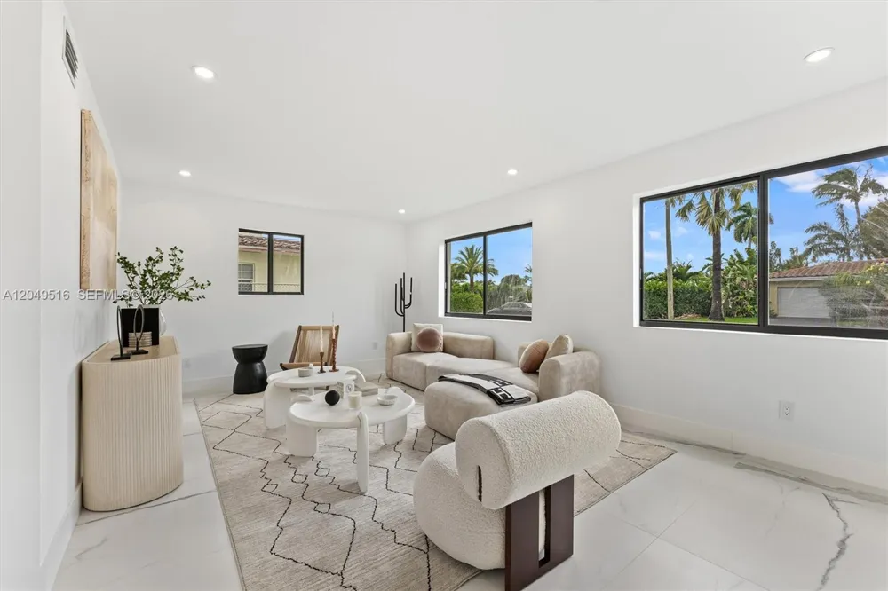 19731 NE 24th Ave Miami, FL 33180