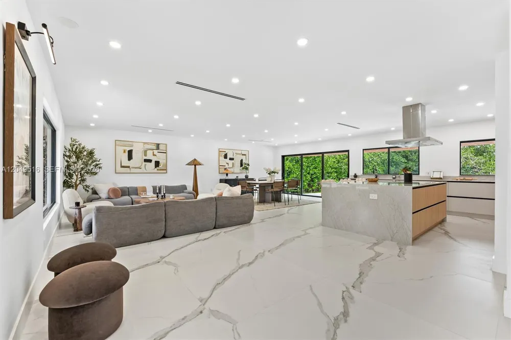 19731 NE 24th Ave Miami, FL 33180