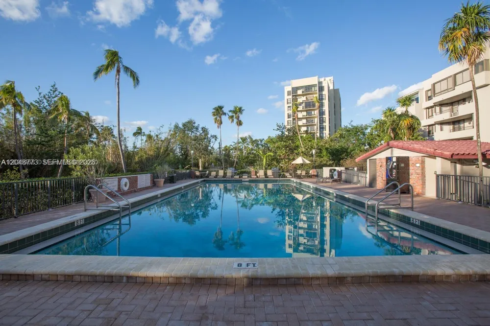 181 Crandon Blvd #301 Key Biscayne, FL 33149