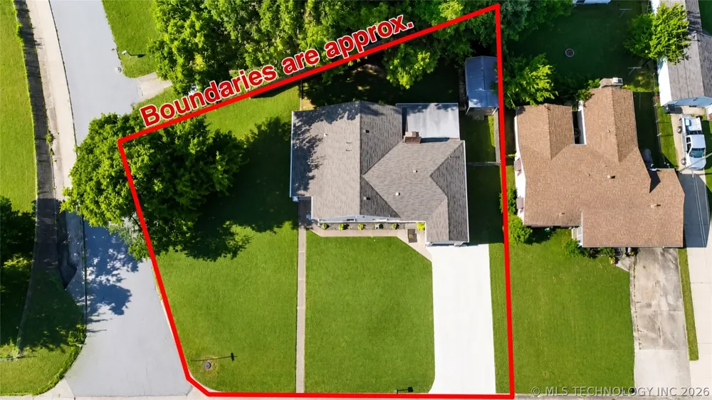 512 E 16th Street Okmulgee, OK 74447