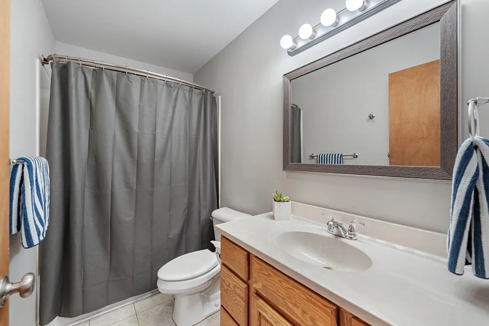 87 67th Street Casco Township, MI 49090