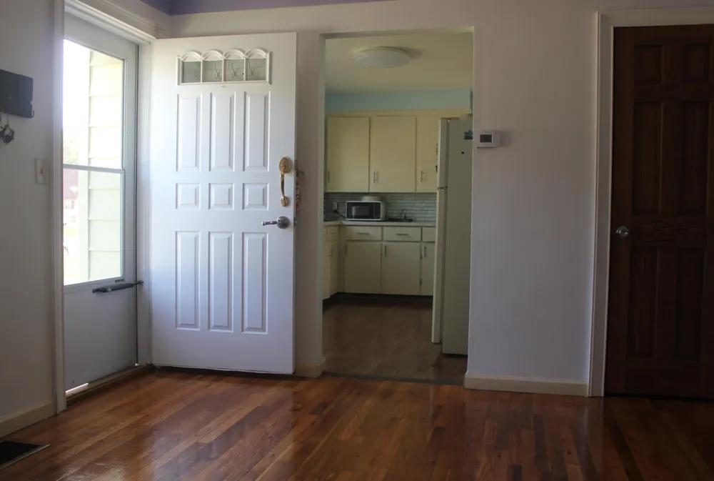 246 Maplelawn Street SW Wyoming City, MI 49548