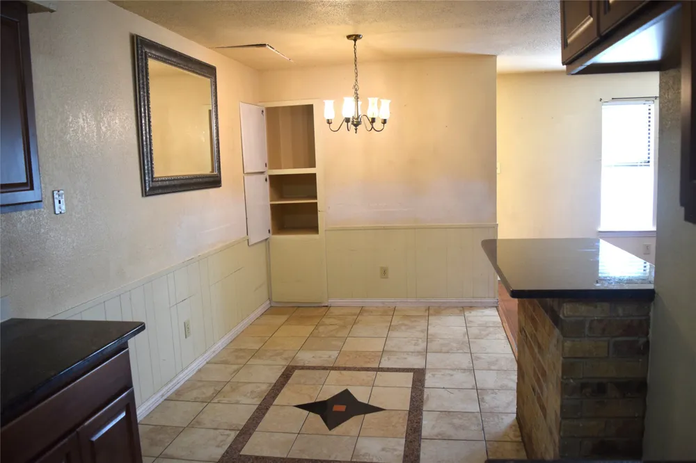 1806 Family Circle Grand Prairie, TX 75051