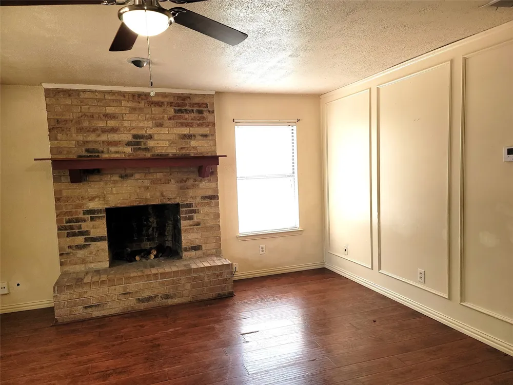 1806 Family Circle Grand Prairie, TX 75051