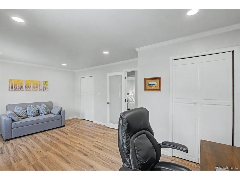 6030 Snowbird Drive Colorado Springs, CO 80918