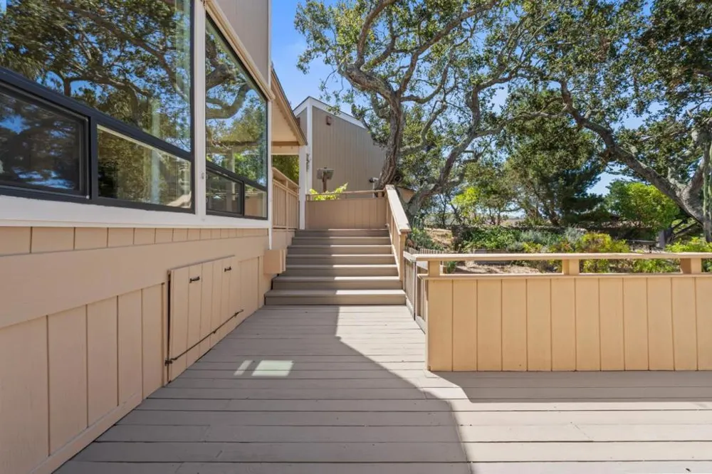 11675 McCarthy Road Carmel Valley, CA 93924