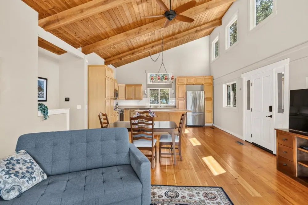 11675 McCarthy Road Carmel Valley, CA 93924