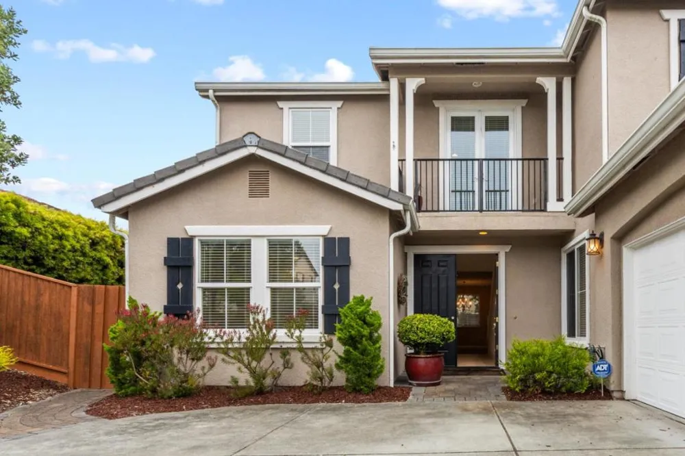 5011 Pacific Crest Drive Seaside, CA 93955