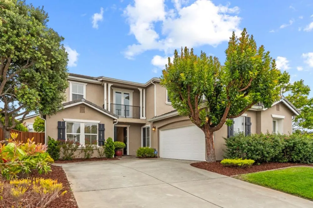 5011 Pacific Crest Drive Seaside, CA 93955
