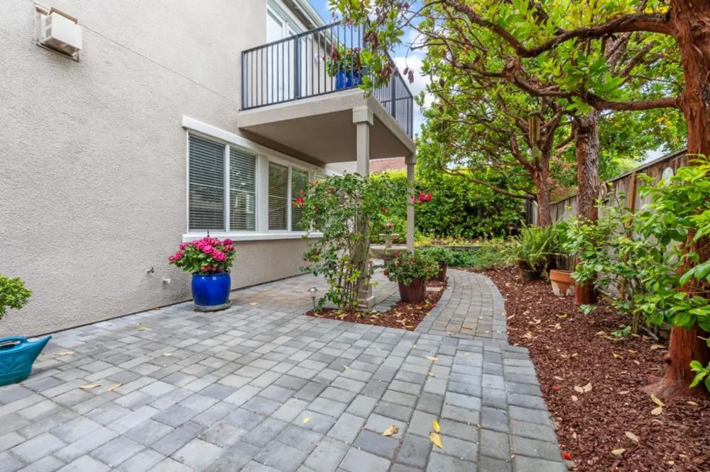 5011 Pacific Crest Drive Seaside, CA 93955