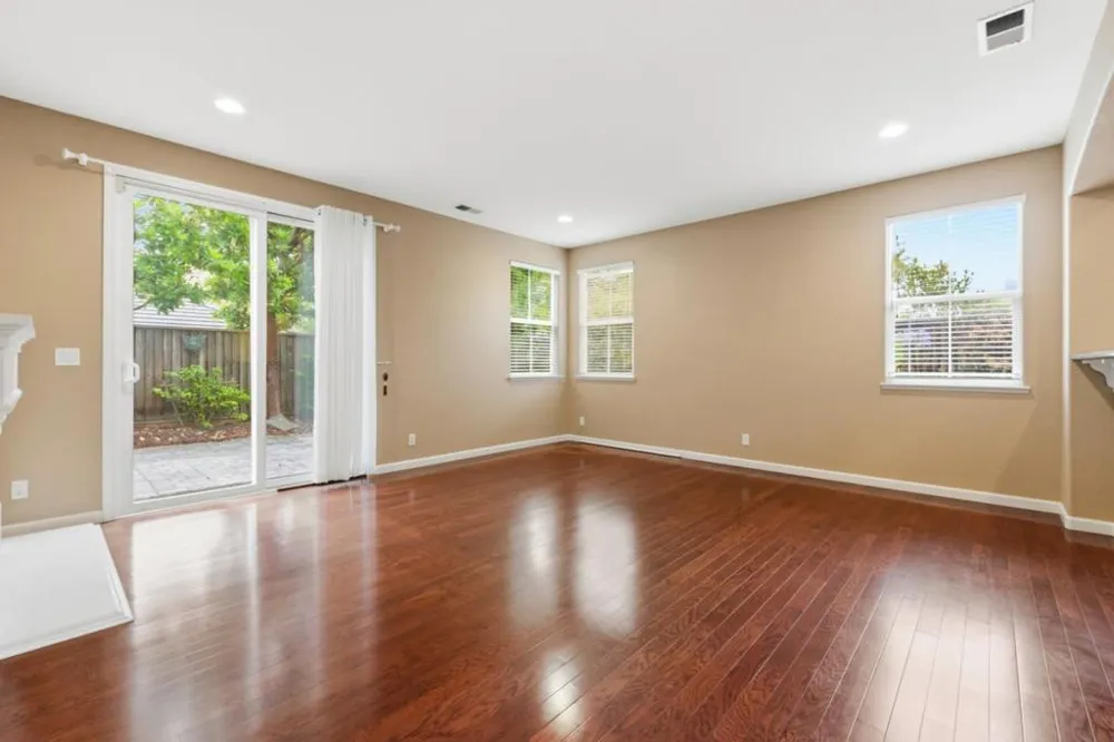 5011 Pacific Crest Drive Seaside, CA 93955
