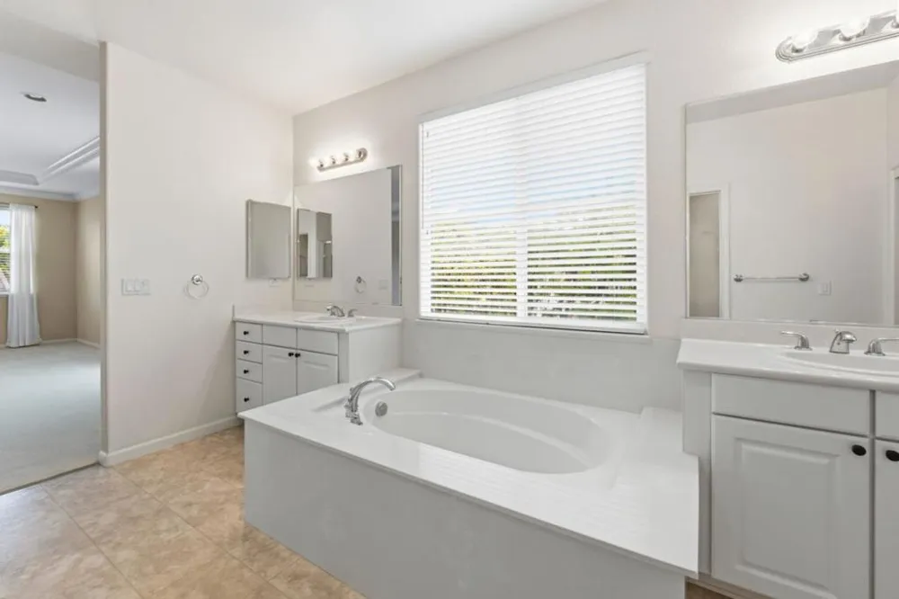 5011 Pacific Crest Drive Seaside, CA 93955