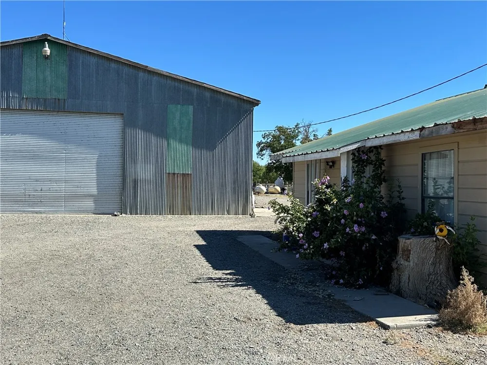 8176 County Road 44 Glenn, CA 95943