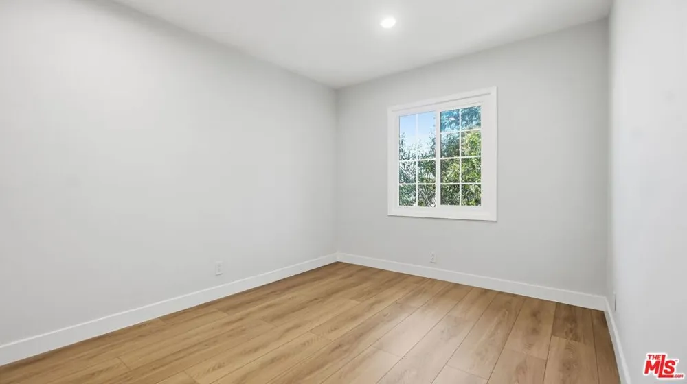 4030 Abourne Road #C Los Angeles, CA 90008