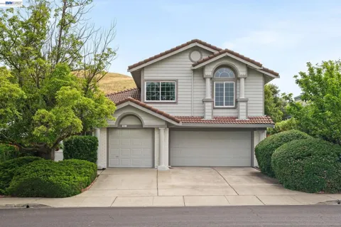 3551 Shadow Creek Dr
