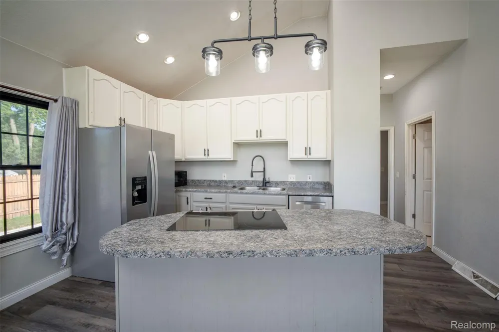 354 W Erie Road Bedford Township, MI 48182