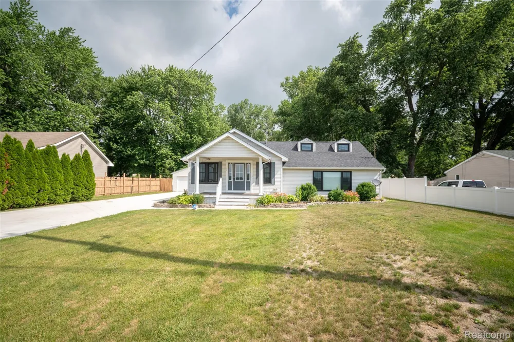 354 W Erie Road Bedford Township, MI 48182