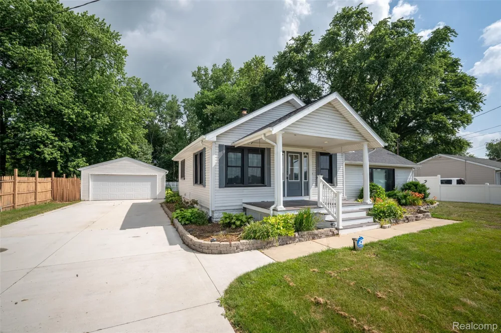 354 W Erie Road Bedford Township, MI 48182