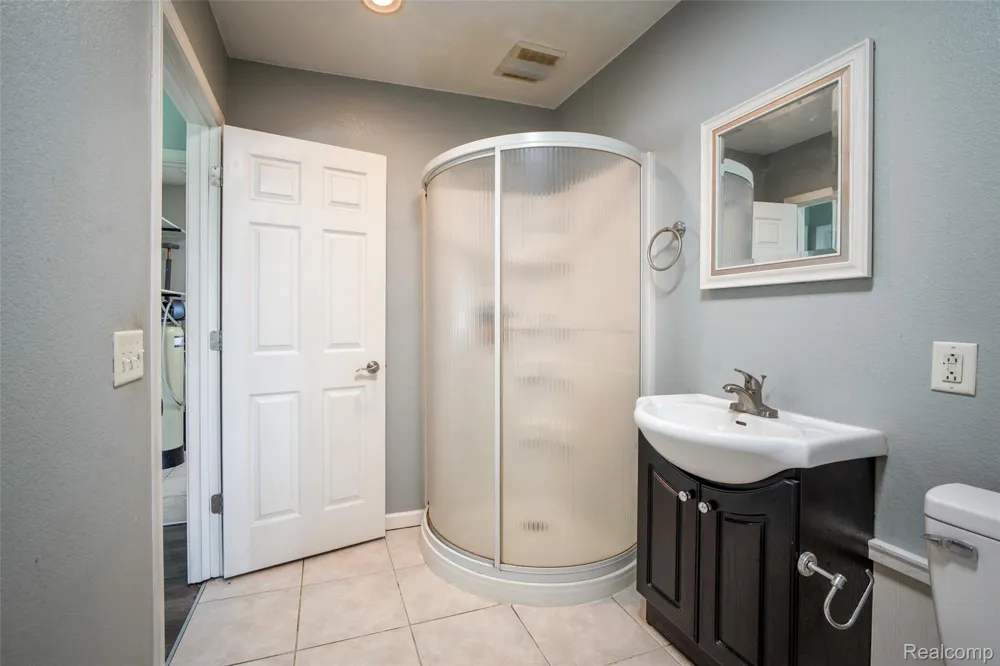 354 W Erie Road Bedford Township, MI 48182