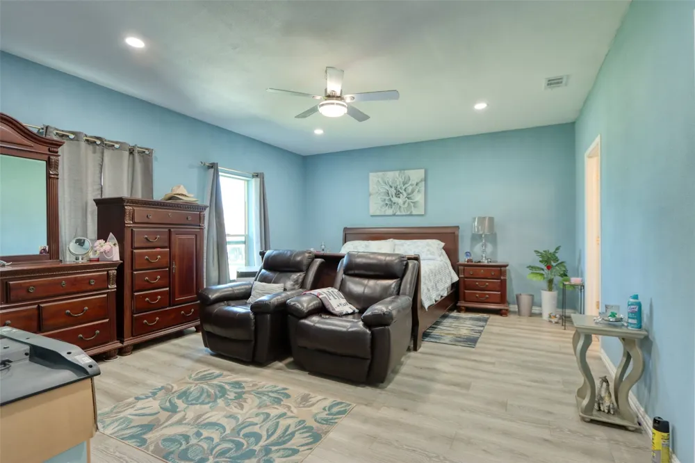 7196 Fm 1129 Chatfield, TX 75105