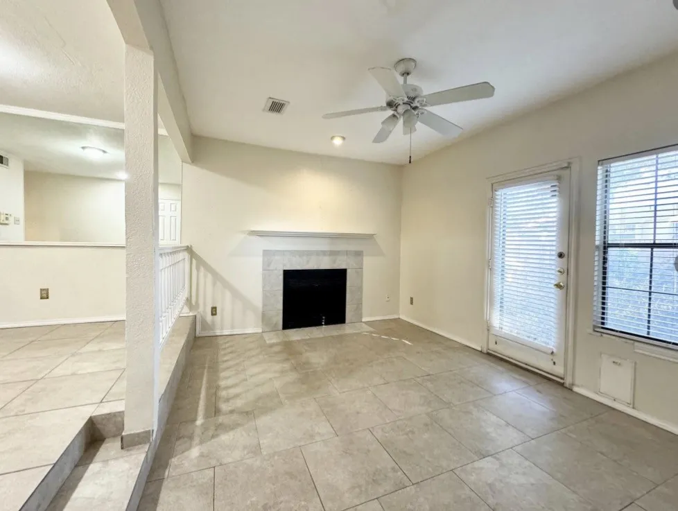 3635 Garden Brook Farmers Branch, TX 75234