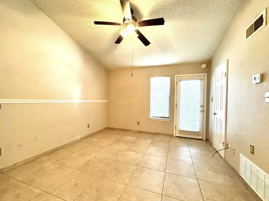 3635 Garden Brook Farmers Branch, TX 75234