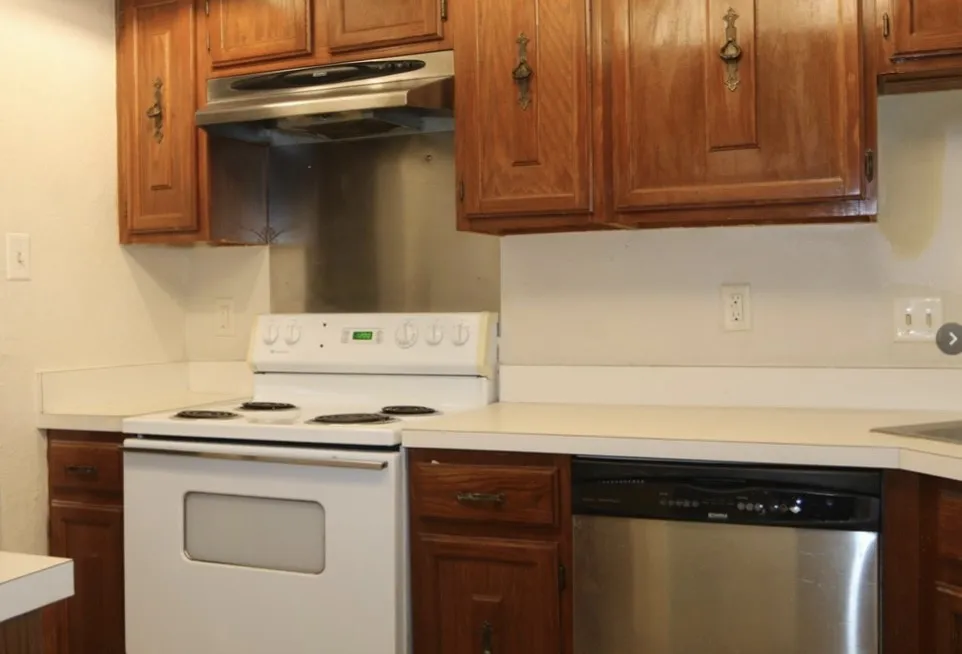 3635 Garden Brook Farmers Branch, TX 75234