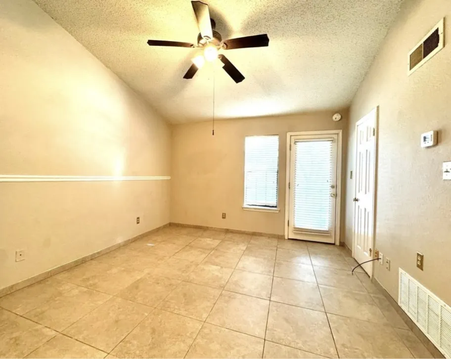 3635 Garden Brook Farmers Branch, TX 75234
