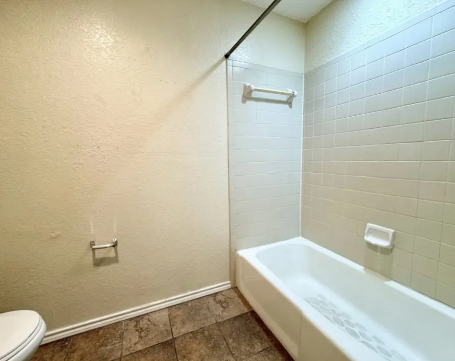3635 Garden Brook Farmers Branch, TX 75234