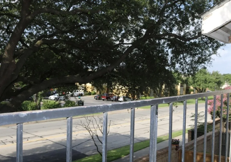 3635 Garden Brook Farmers Branch, TX 75234